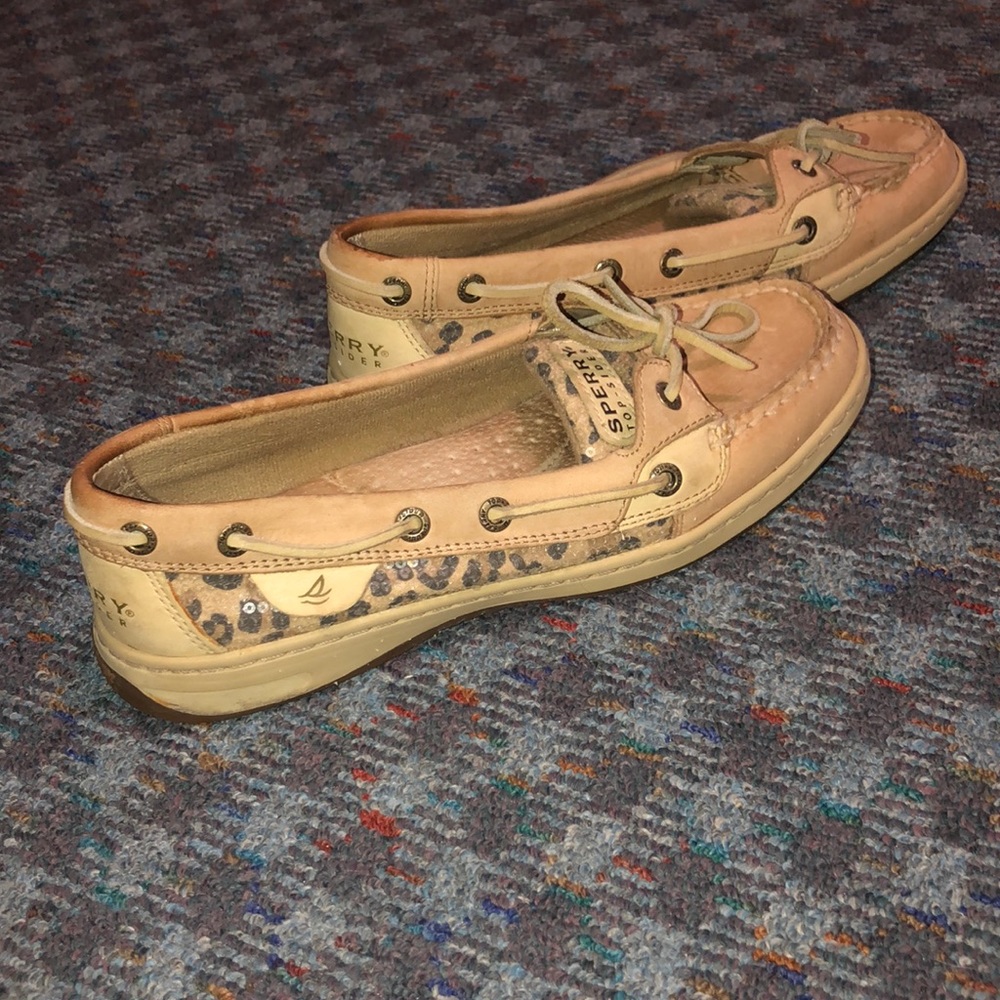 Sperry top-sider boat shoes